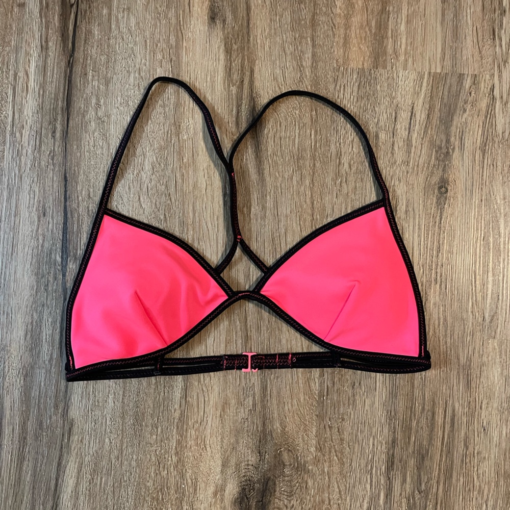 Hot pink VS swim stop